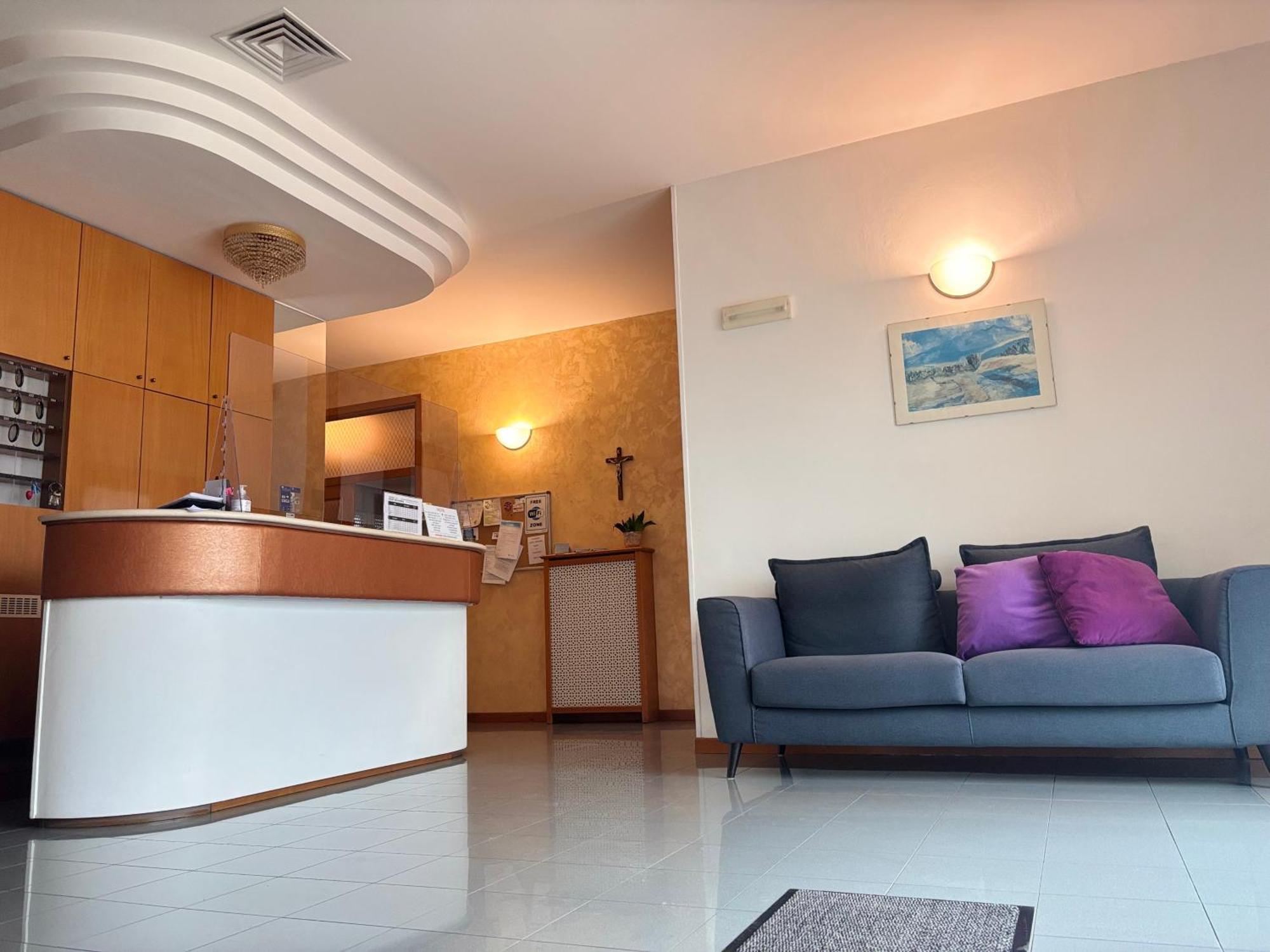 Hotel Crocenzi سان مارينو المظهر الخارجي الصورة